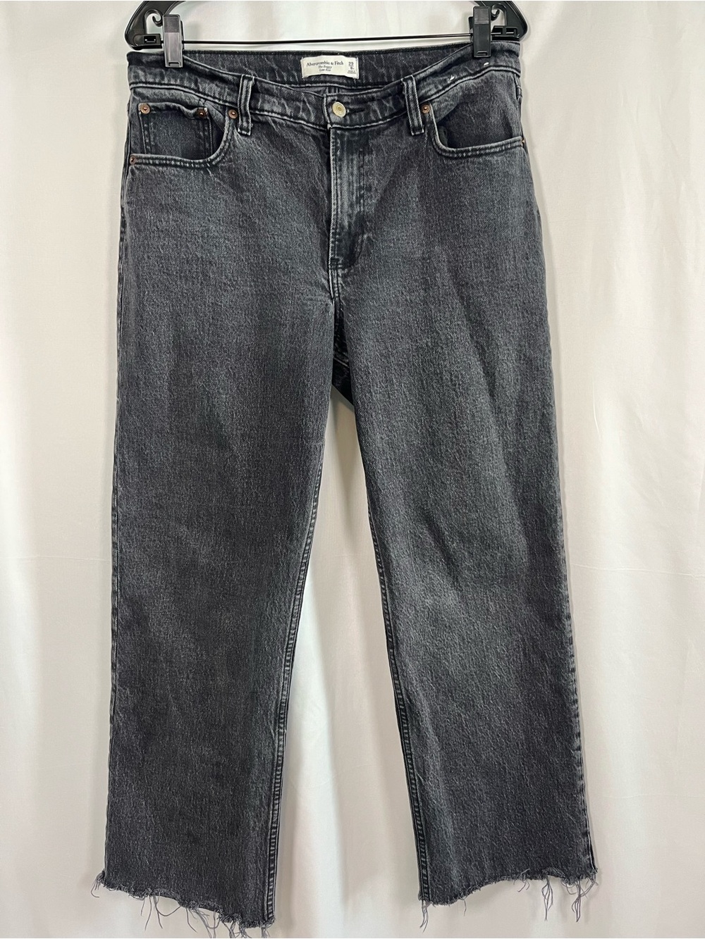 Abercrombie & fitch the baggy low rise dark grey wash frayed hem jeans sz 29 - Picture 3 of 9
